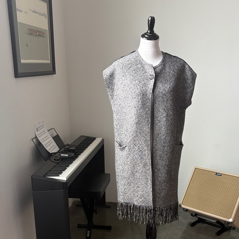MICHAEL STARS Gray Fringe Wool Blend Sleeveless Coatigan